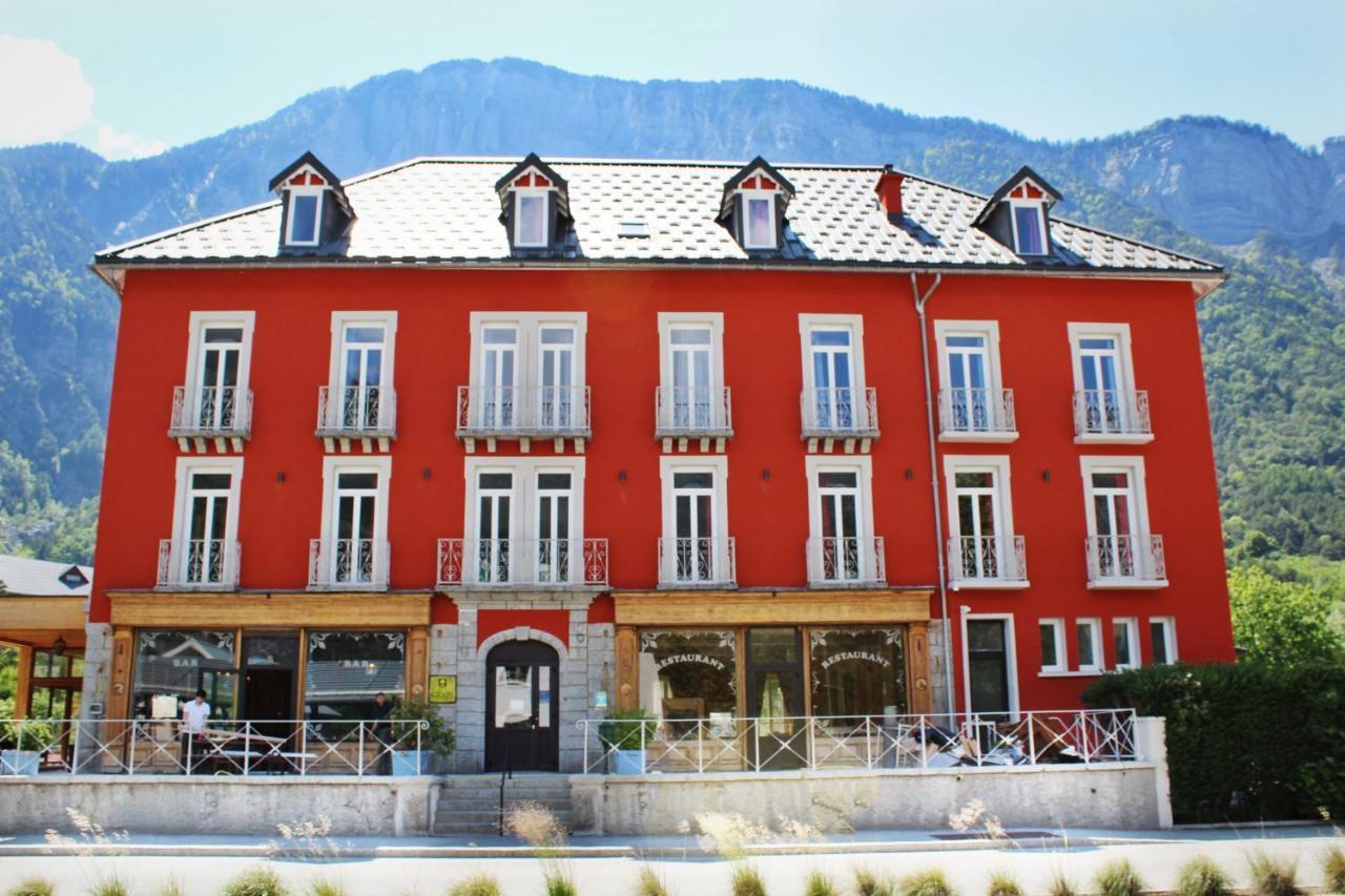 Hotel Oberland Le Bourg-dʼOisans Eksteriør billede